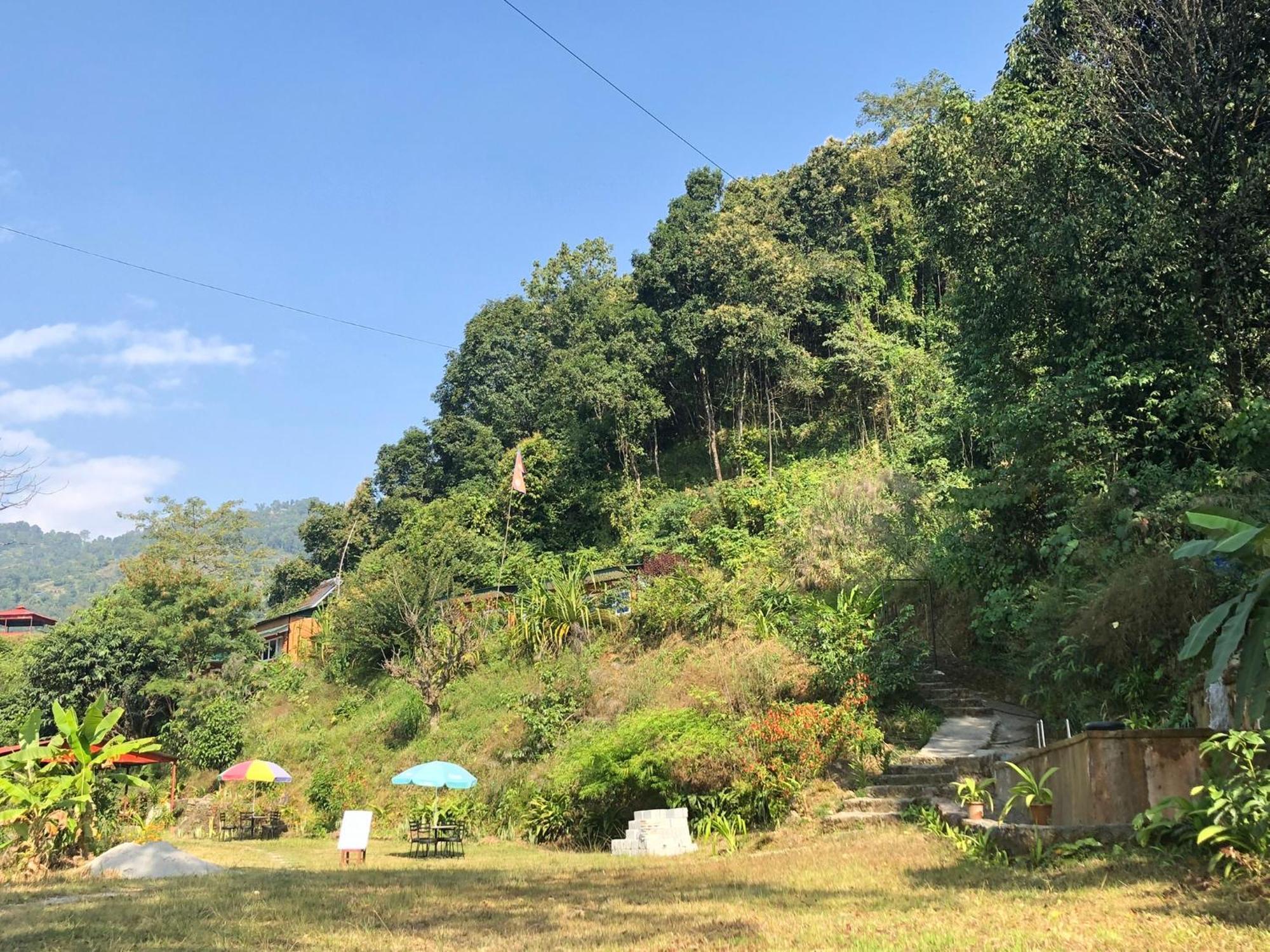 Into The Wild Pokhara Villa Kāskī Екстериор снимка